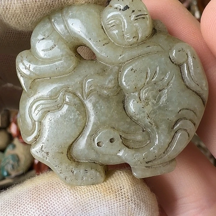 和田玉未镶嵌挂件