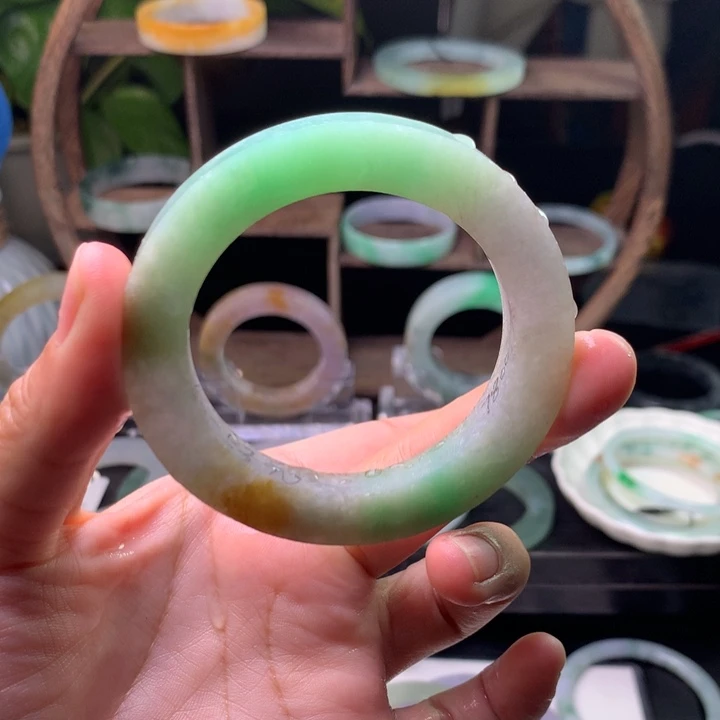 未镶嵌翡翠定制翡翠