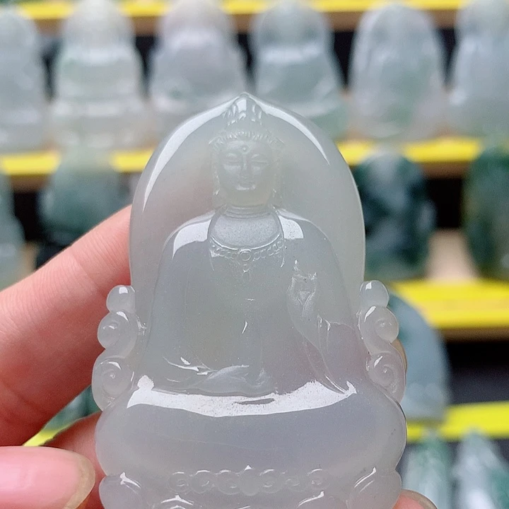 波***鹅翡翠未镶嵌吊坠(不含链)素衣观音