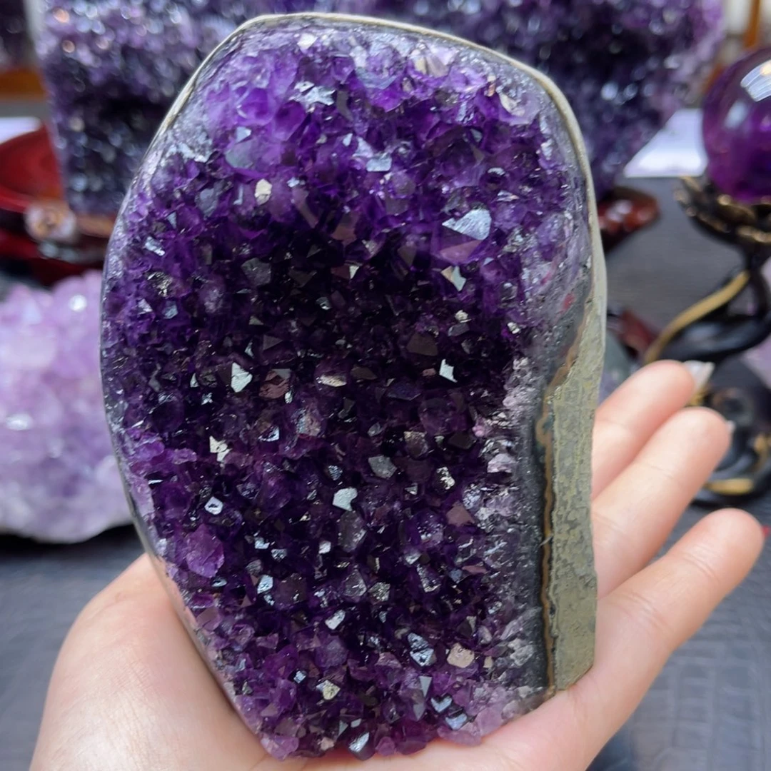 紫晶大型摆件（非配饰）未镶嵌
