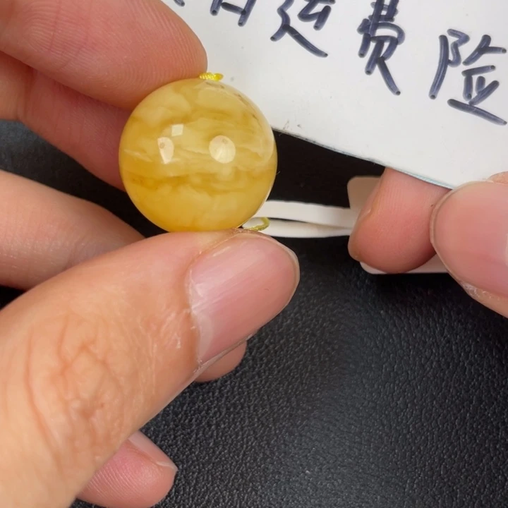 琥珀裸石未镶嵌天然38