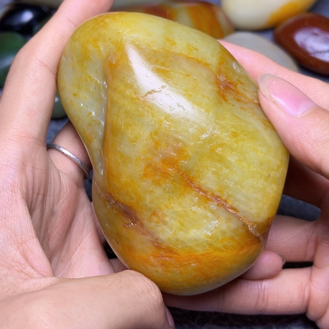 未镶嵌和田玉珠宝奇石