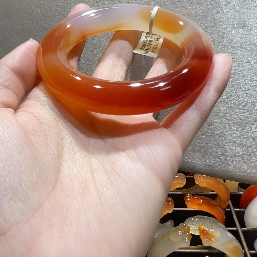 玛瑙/玉髓未镶嵌手镯
