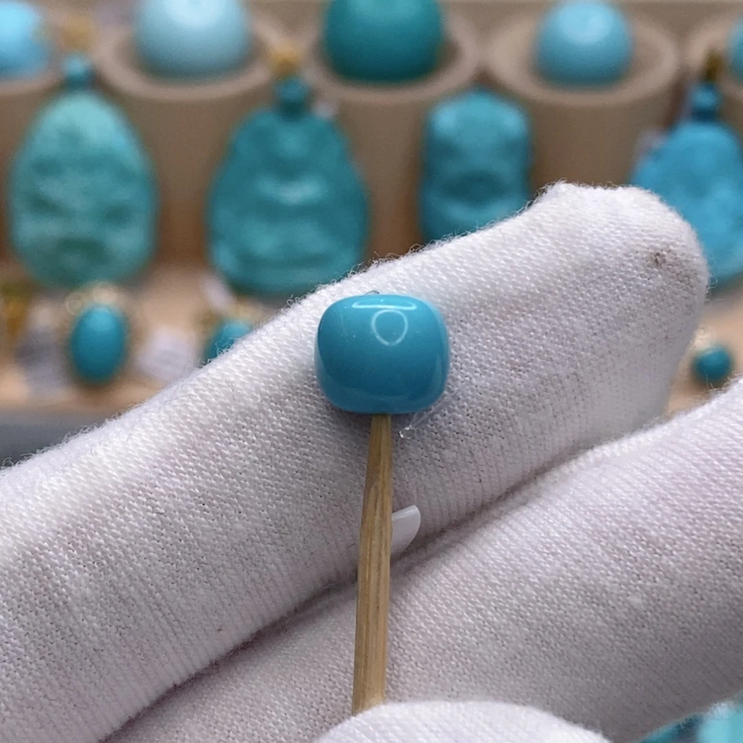 绿松石未镶嵌珠宝奇石8.3mm