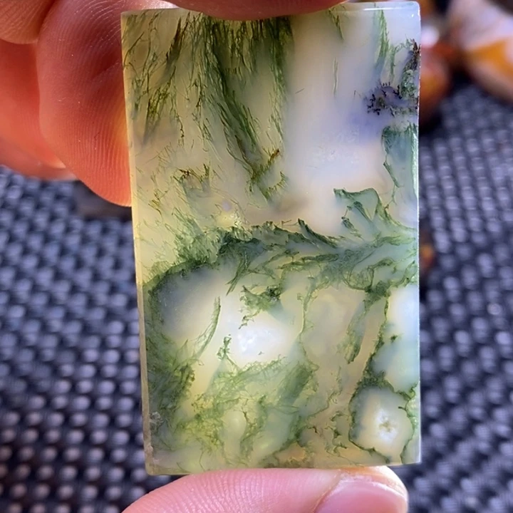 玛瑙/玉髓颈饰未镶嵌薪*