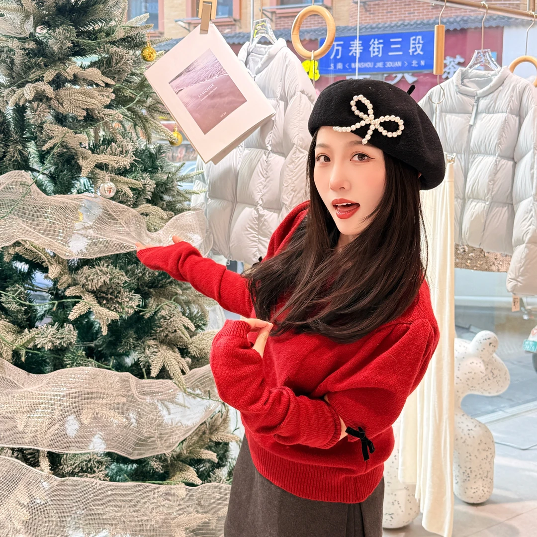 圣诞蝴蝶结毛衣女秋冬保暖甜美可爱云朵画家帽百搭显脸小