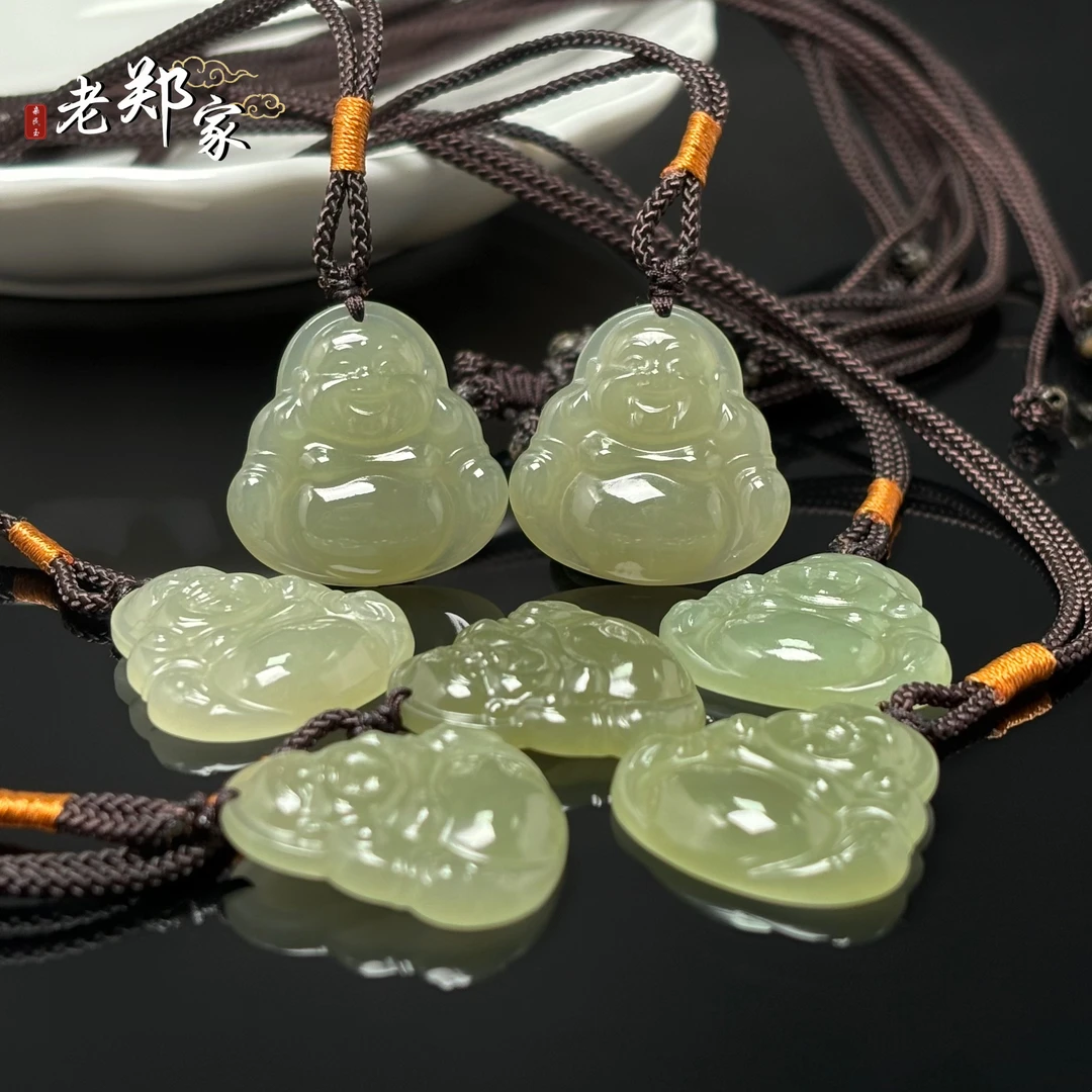 【老郑家】和田玉佛公挂件 2393多样性发一件 约25*25*5mm
