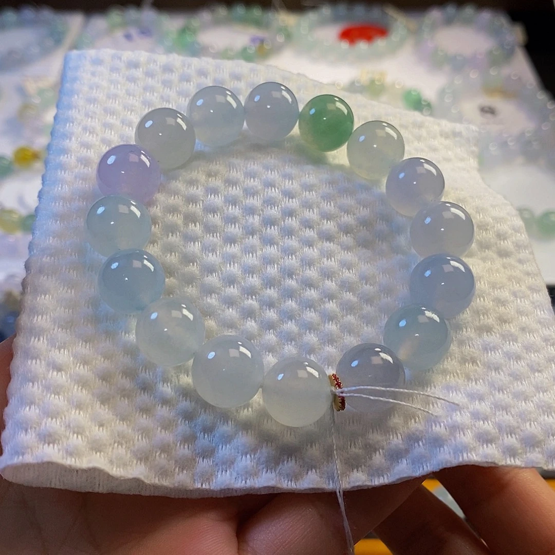 定制翡翠未镶嵌翡翠.