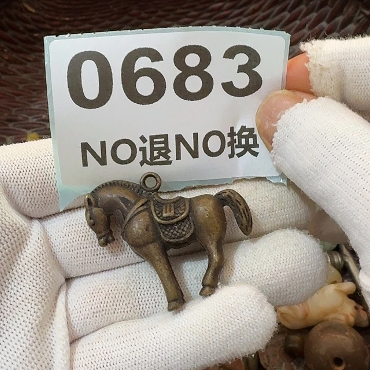 张***渡金属挂件挂件挂件