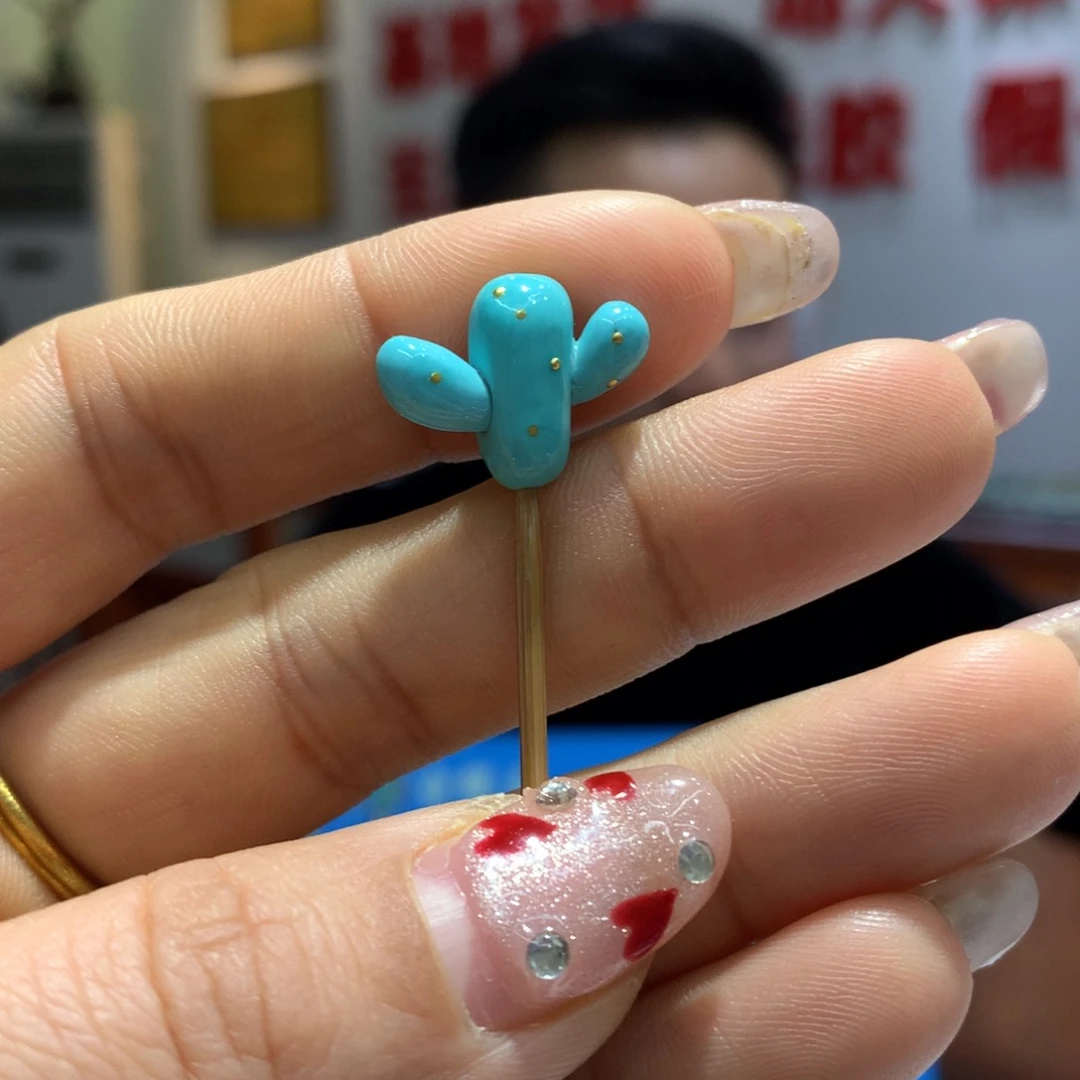 绿松石配饰未镶嵌