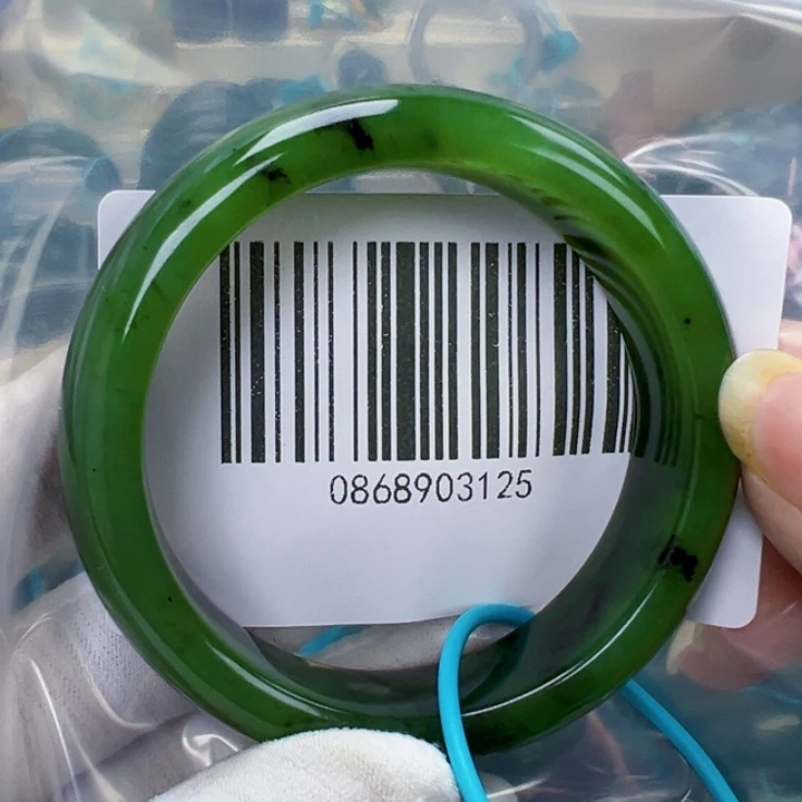 和田玉未镶嵌手镯包容5657