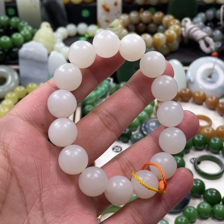 和田玉未镶嵌手串新疆黑山卡14柔光