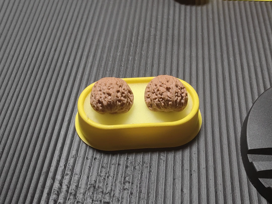 白狮子练手对尺寸36左右