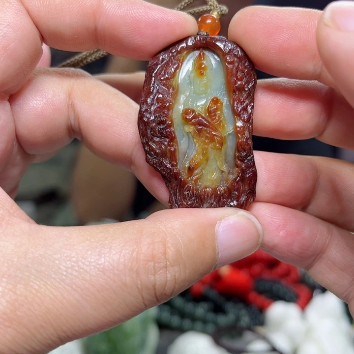 岫岩河磨玉(透闪石质玉)颈饰未镶嵌璇*