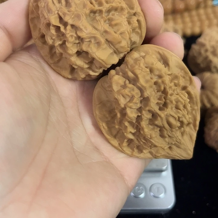 文玩核桃把件48左右练手官帽，编号039