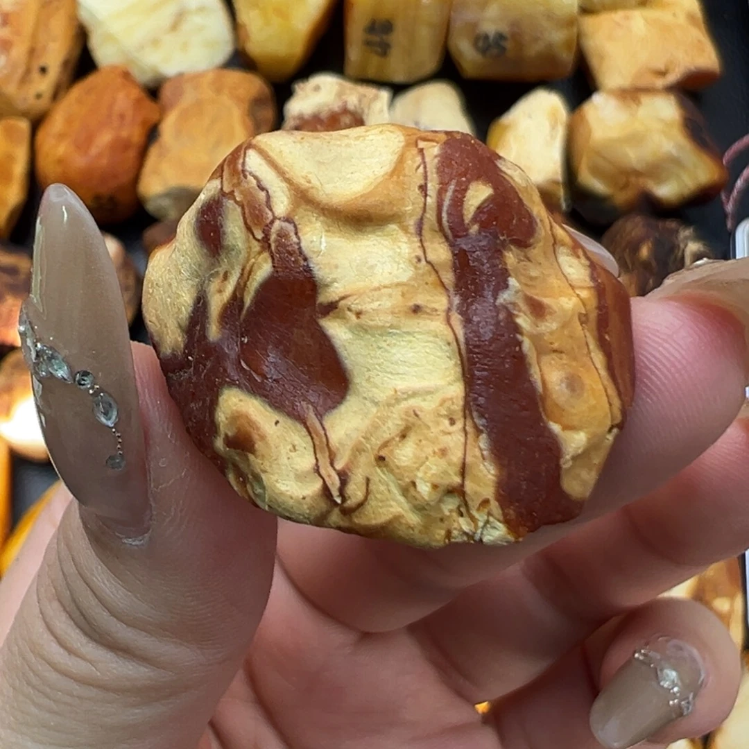 定制琥珀未镶嵌蜜蜡