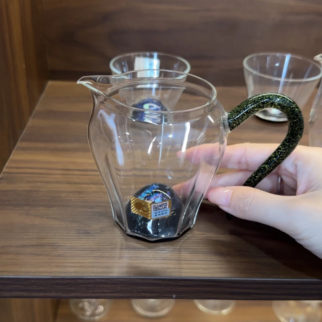 ゞ****゛禾器星翰灵珀黑金。。。