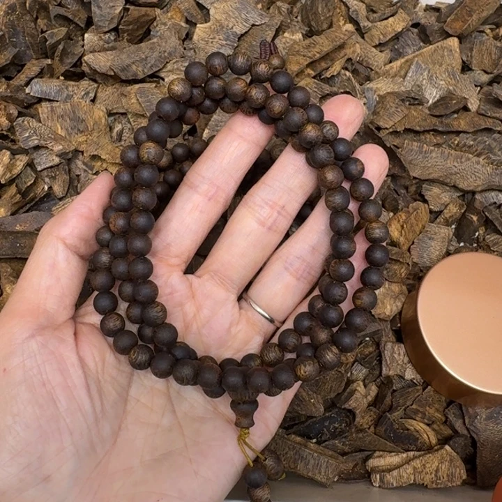 暖***笑沉香香囊沉香黑棋沉水0.7规格25+