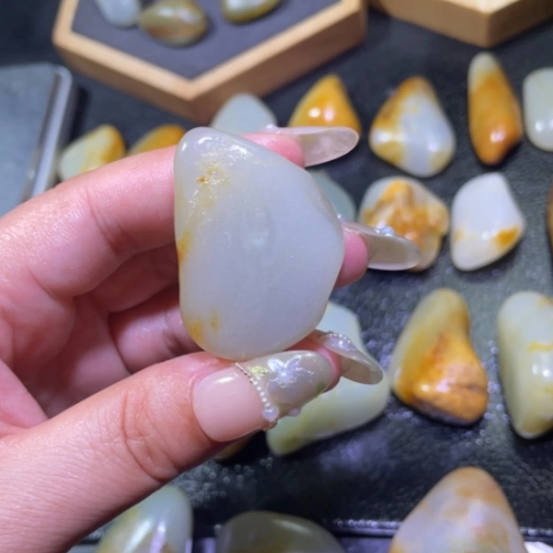 【闪购商品】和田玉未镶嵌颈饰
