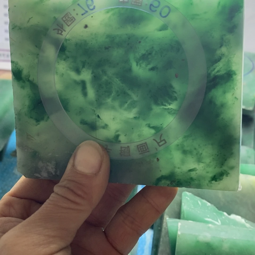 寒***钓定制石英质玉（非洲翠）