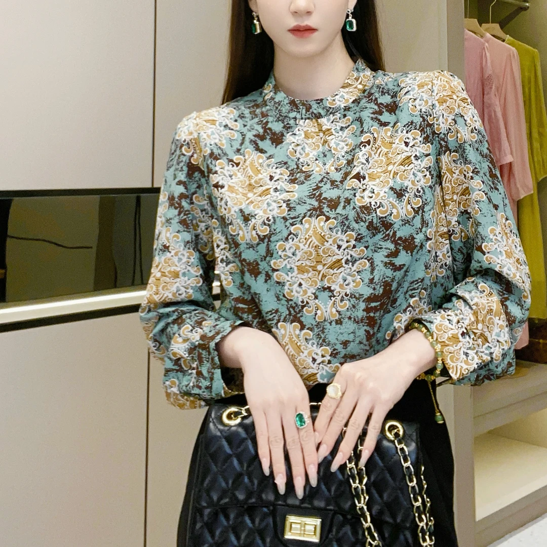 2024年新款气质高雅显瘦衬衣Q24CC1857