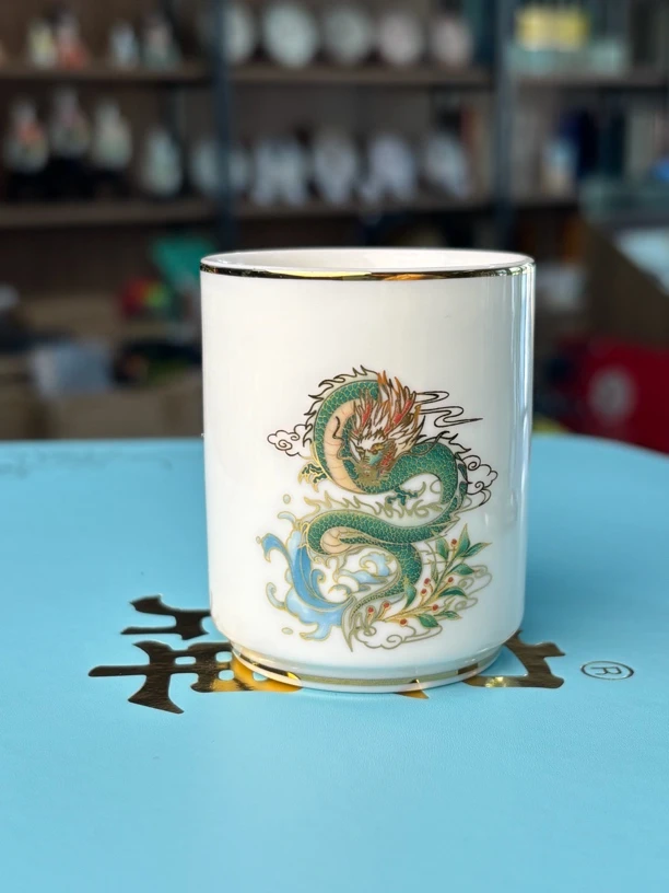 沱牌十二生肖冰种水杯（大师作品）*只