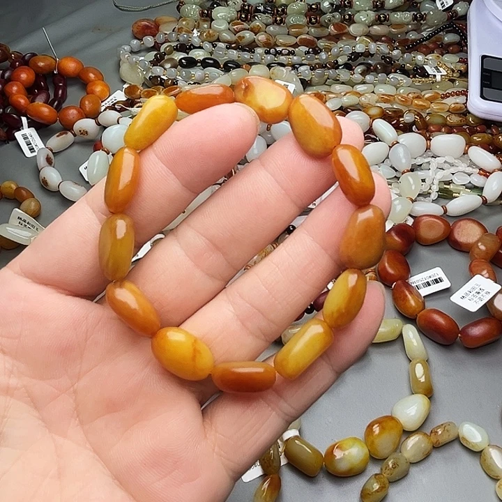 和田玉未镶嵌手链