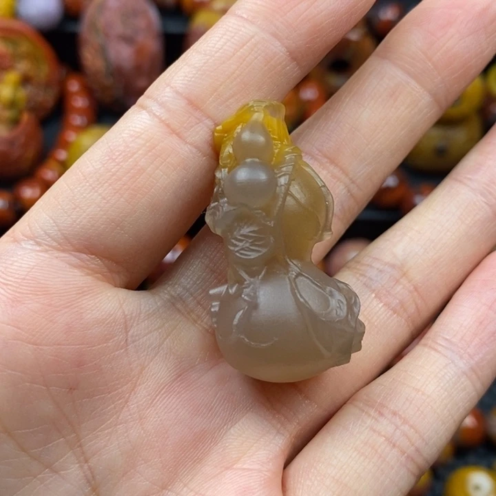 *****玛瑙/玉髓未镶嵌挂件