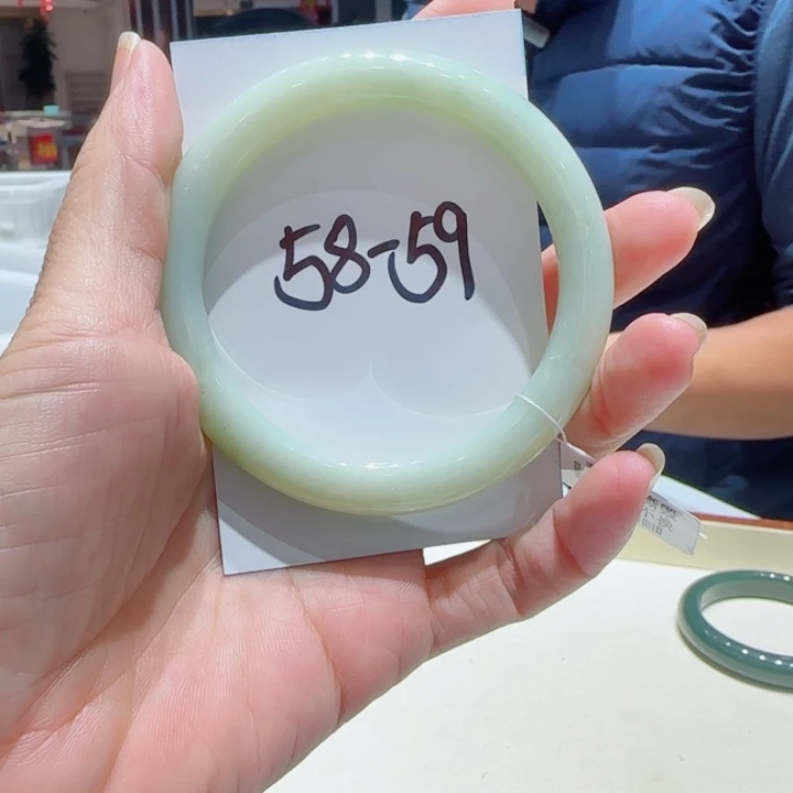 和田玉未镶嵌手镯272