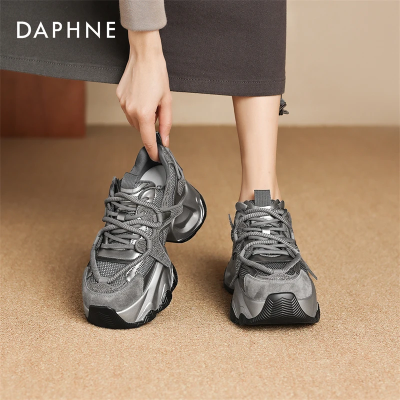 【碎星漫天】达芙妮2025冬季新款厚底老爹鞋时尚百搭鞋子秋冬运动鞋