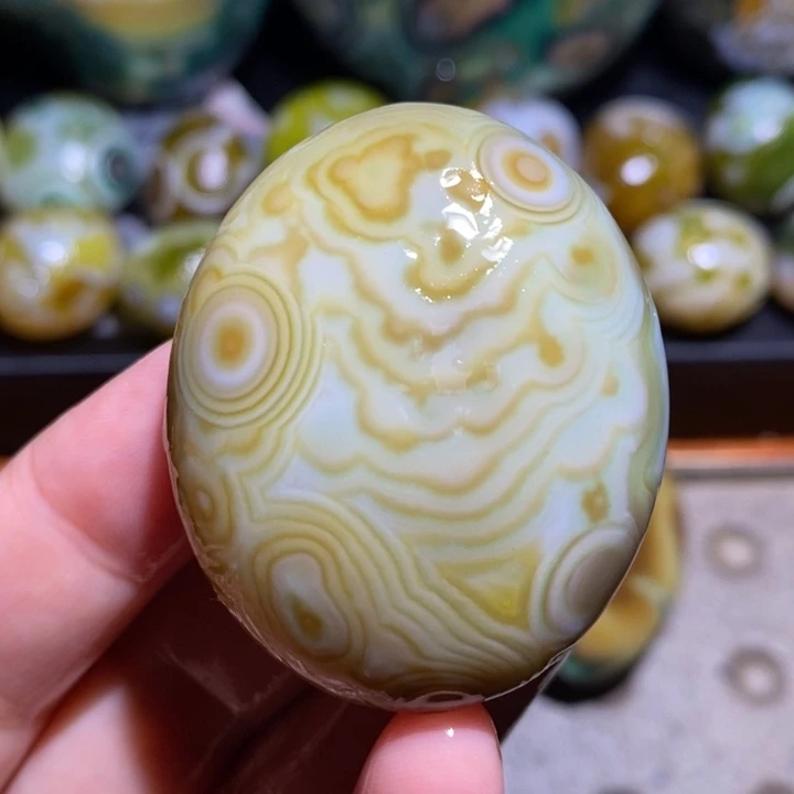 未镶嵌玛瑙/玉髓珠宝半成品68