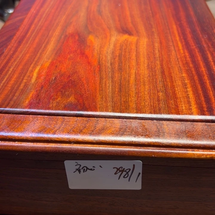 初***持血檀机关盒大尺寸