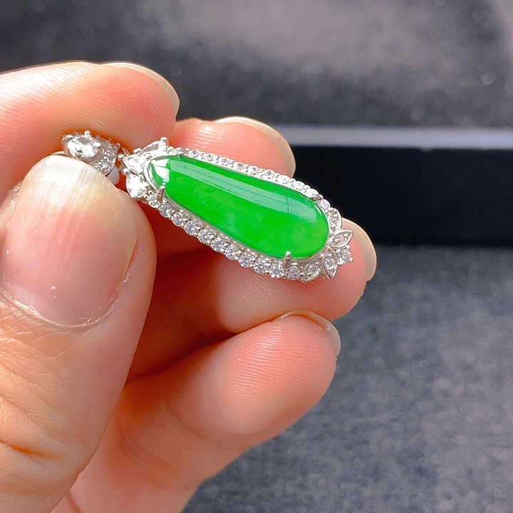【闪购商品】翡翠银S925镶嵌颈饰翡翠
