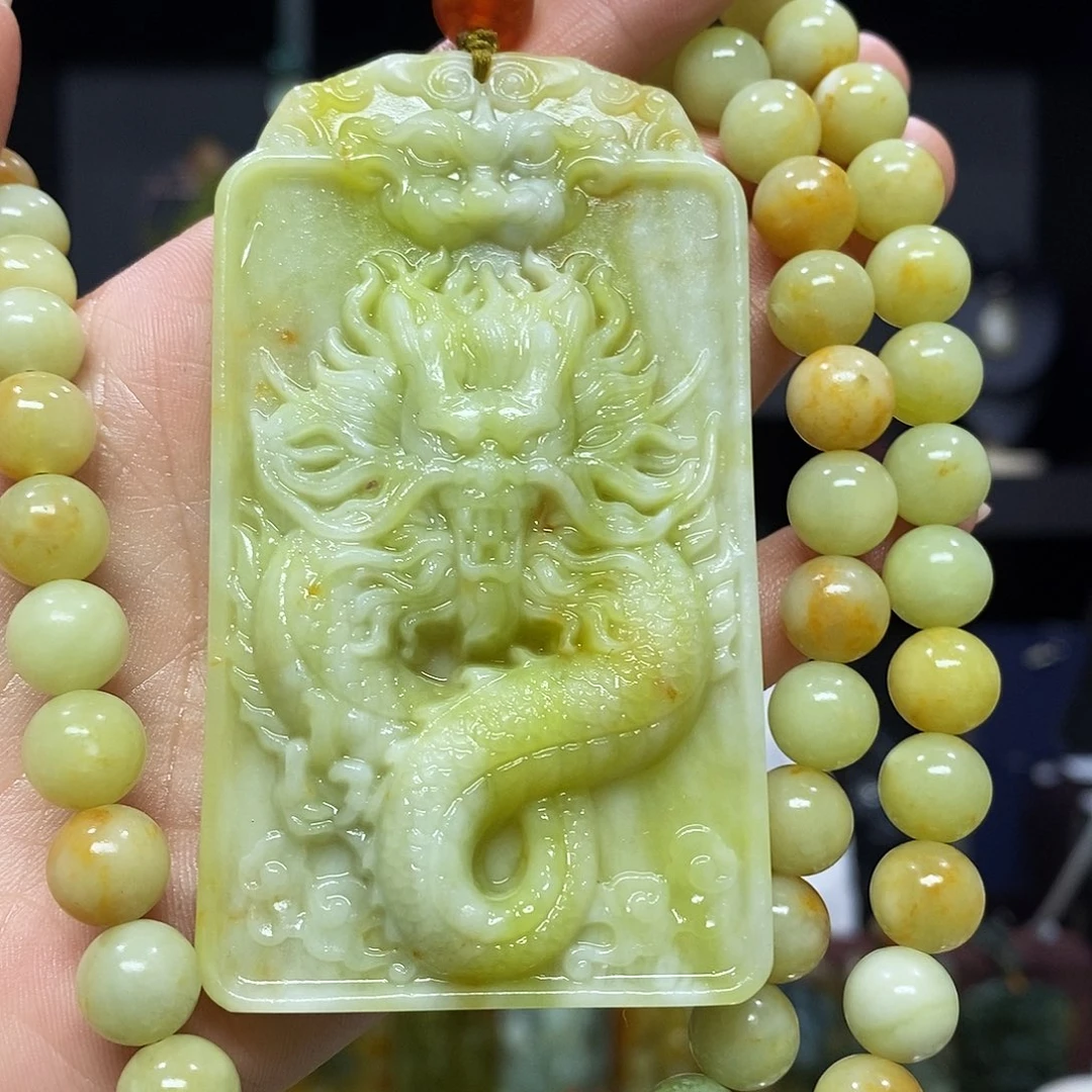 未镶嵌岫玉挂件吊坠