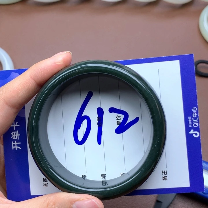 和田玉未镶嵌手镯62.63