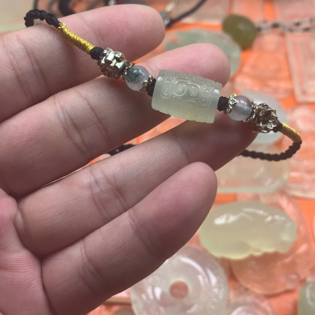 【闪购商品】未镶嵌蛇纹石玉颈饰