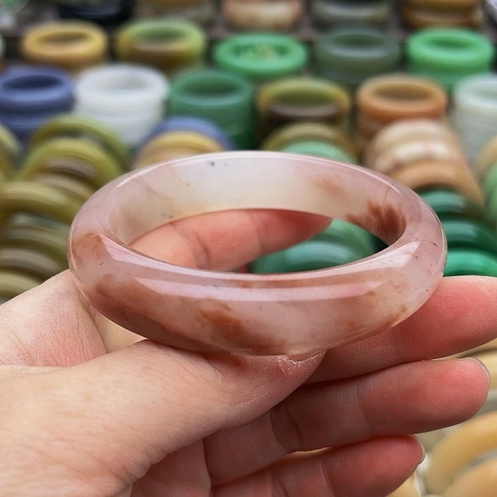 未镶嵌手镯（圆镯）石英质玉