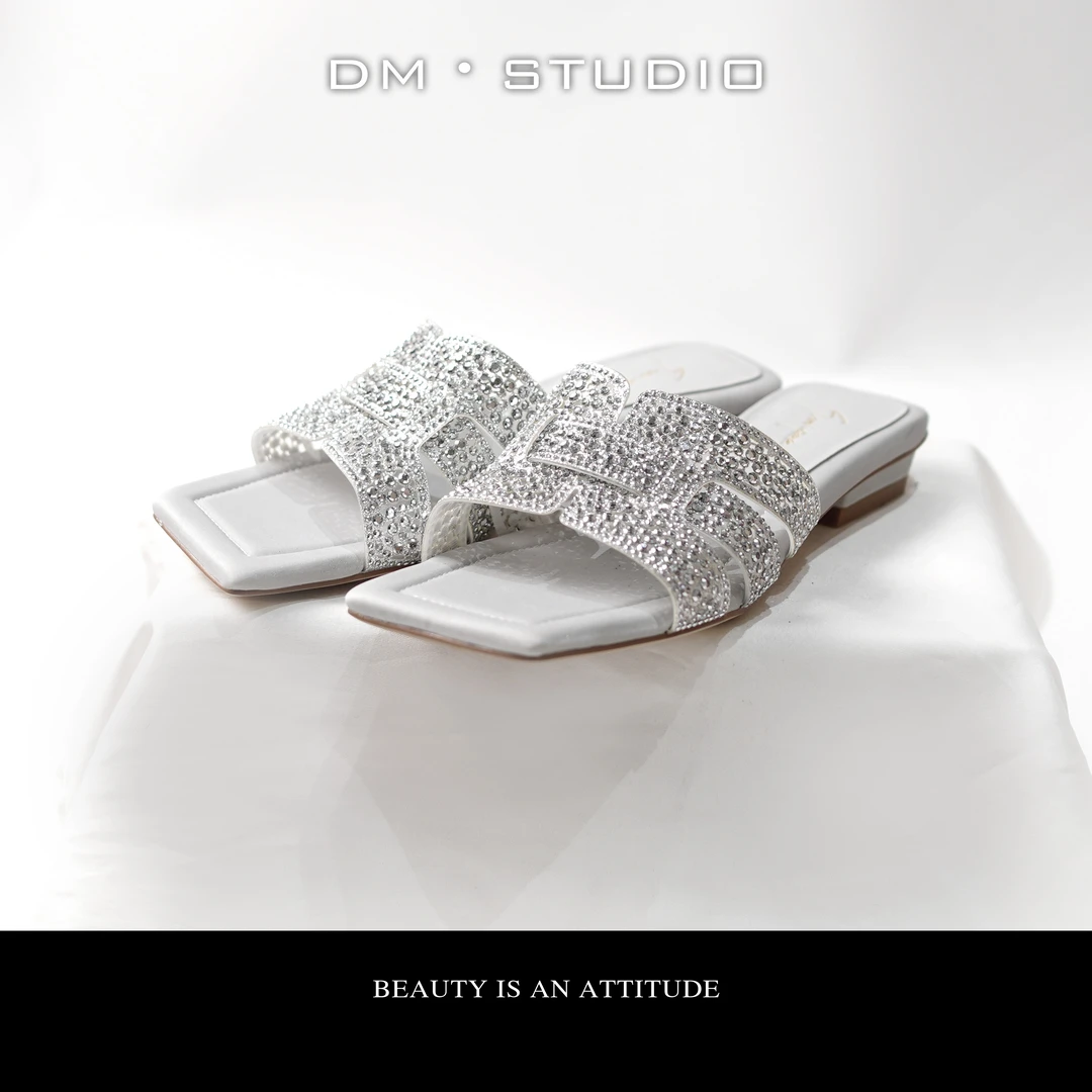 DEDM•STUDIO/轻奢温婉小众高级感重工亮钻方头凉拖鞋256622-67-68