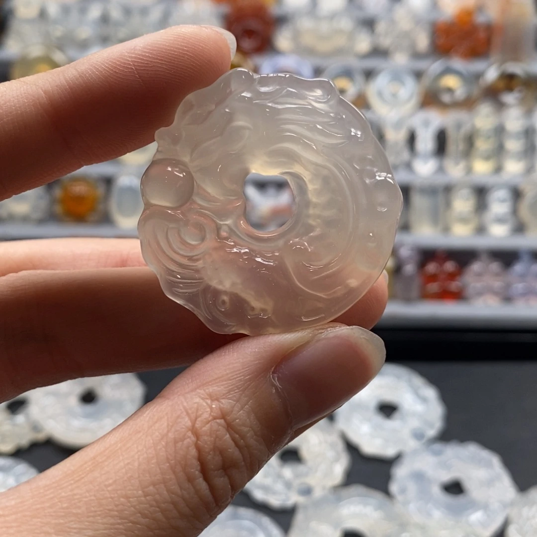 玛瑙/玉髓未镶嵌颈饰
