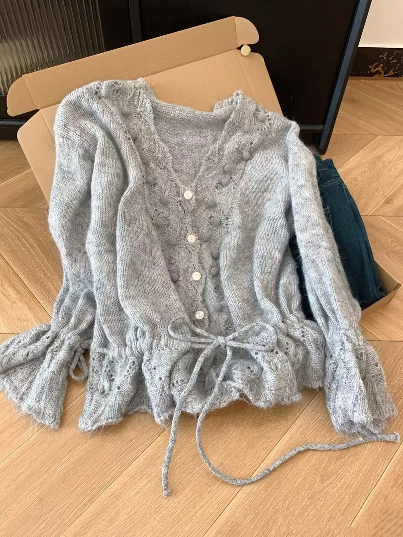 朵丝佳法式抽绳甜美温柔开衫上衣灰色镂空V领秋季宽松针织外套女