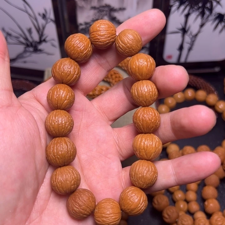 猴头核桃手串风雨