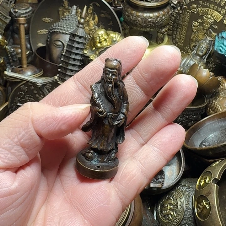 铜器摆件收收藏藏