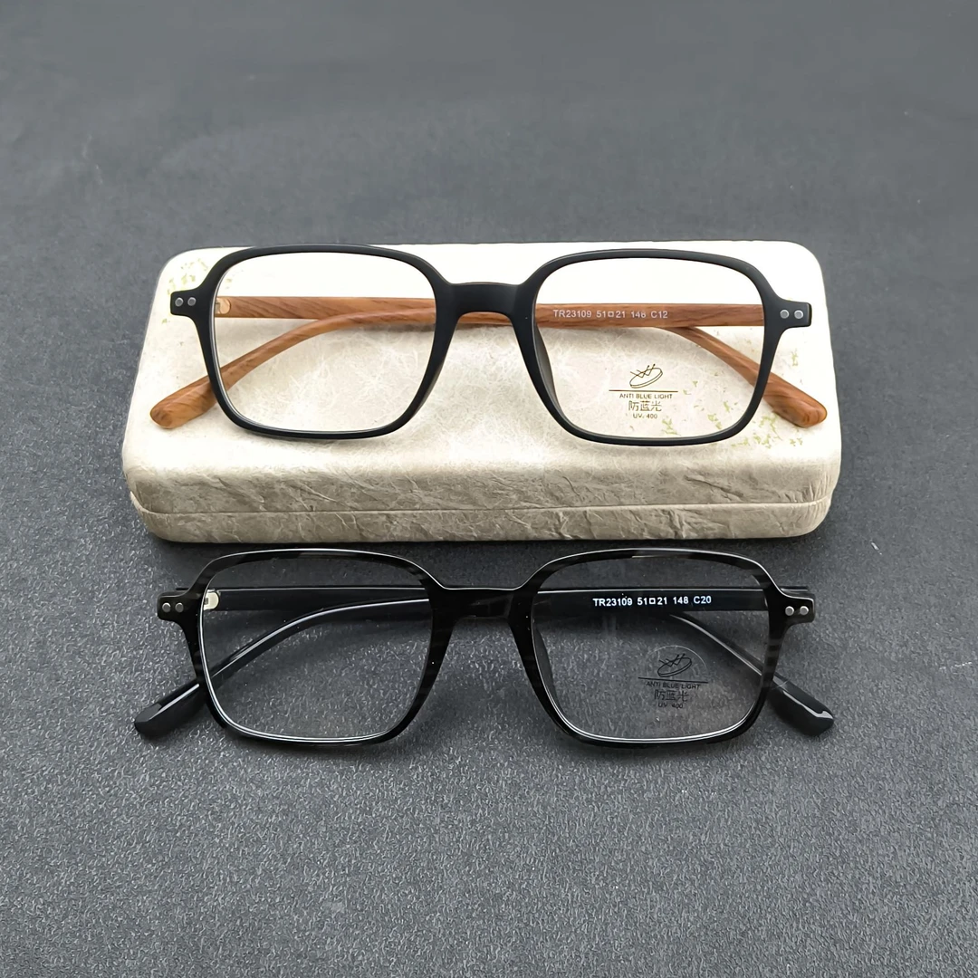 2310方框超轻中小脸男女同款眼镜可配度数防蓝光变色方圆脸镜片