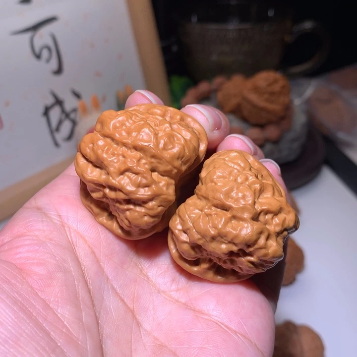 把件文玩核桃蛤蟆头差尺不面试