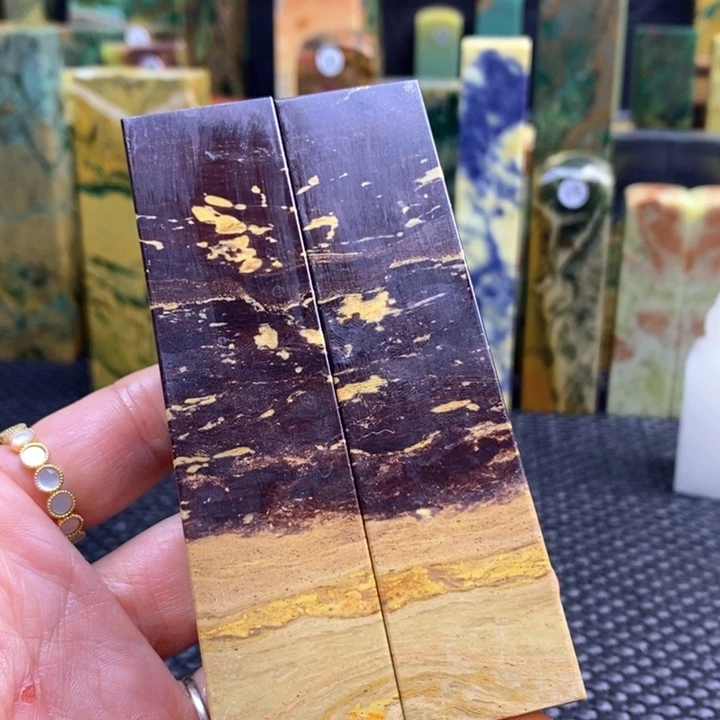 云南石正**气青田石印章石