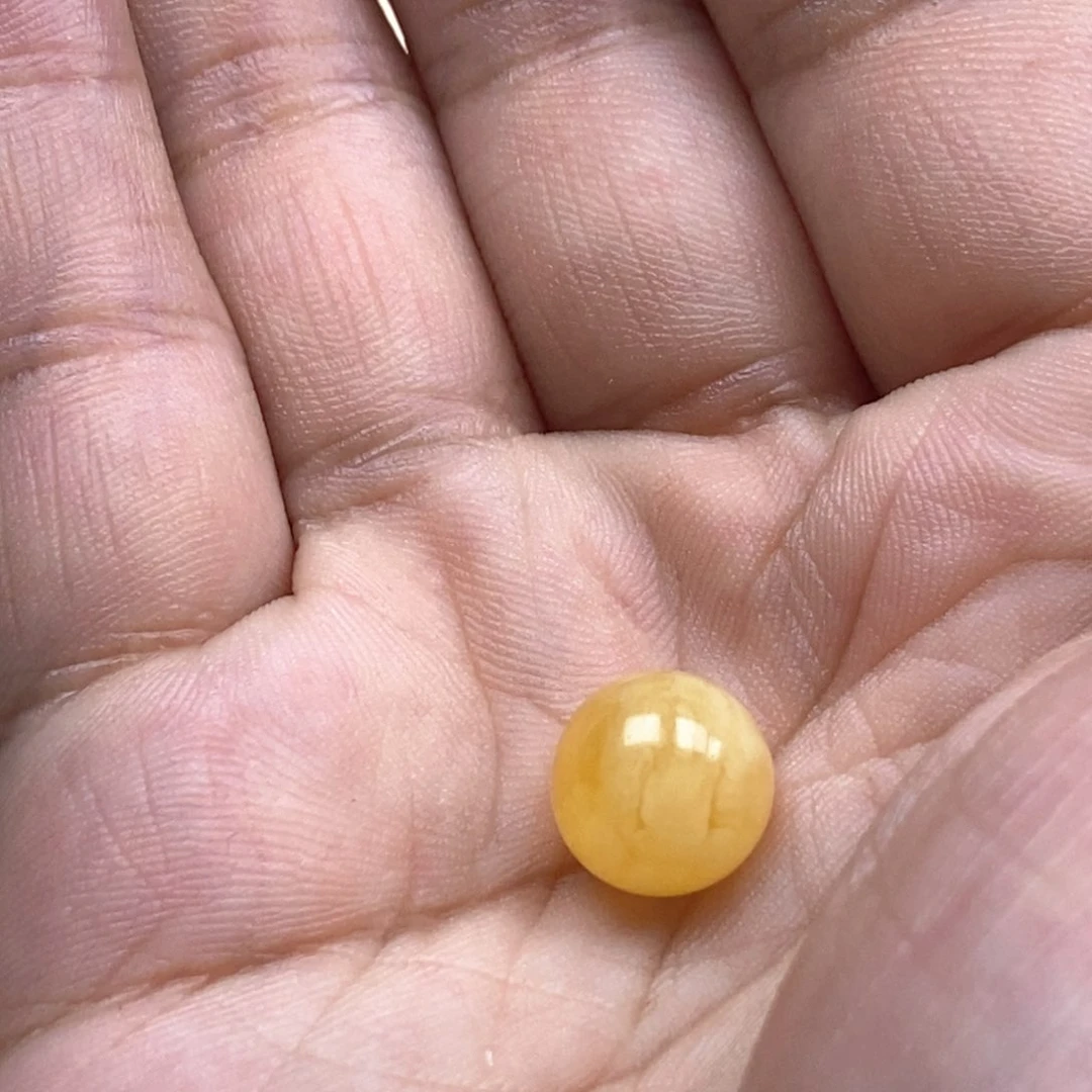 琥珀未镶嵌珠宝奇石蜜蜡圆珠