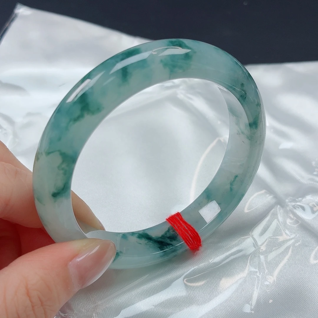 翡翠未镶嵌手镯56