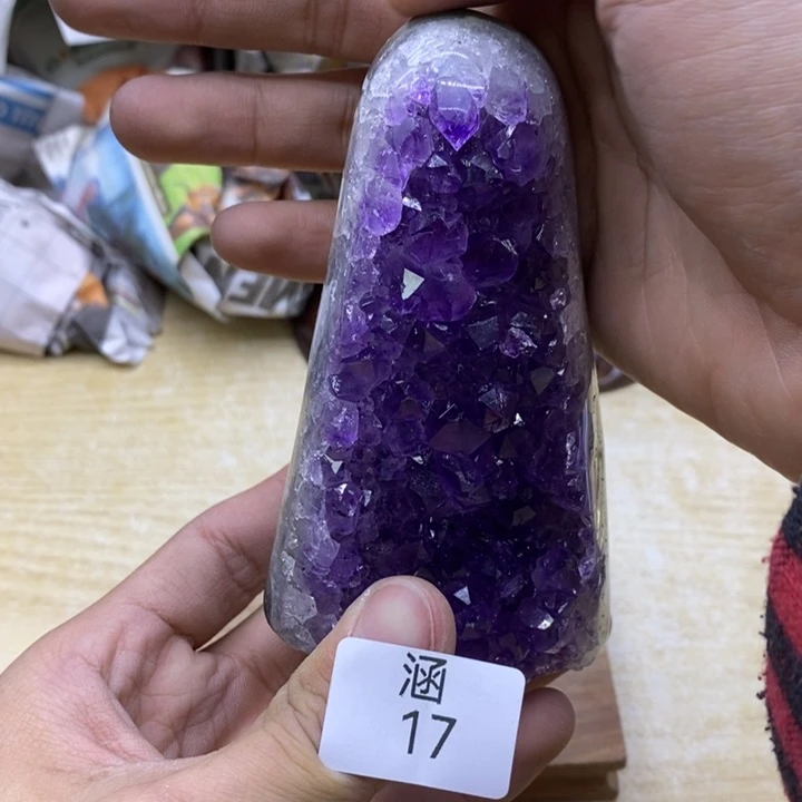 水晶大型摆件（非配饰）未镶嵌