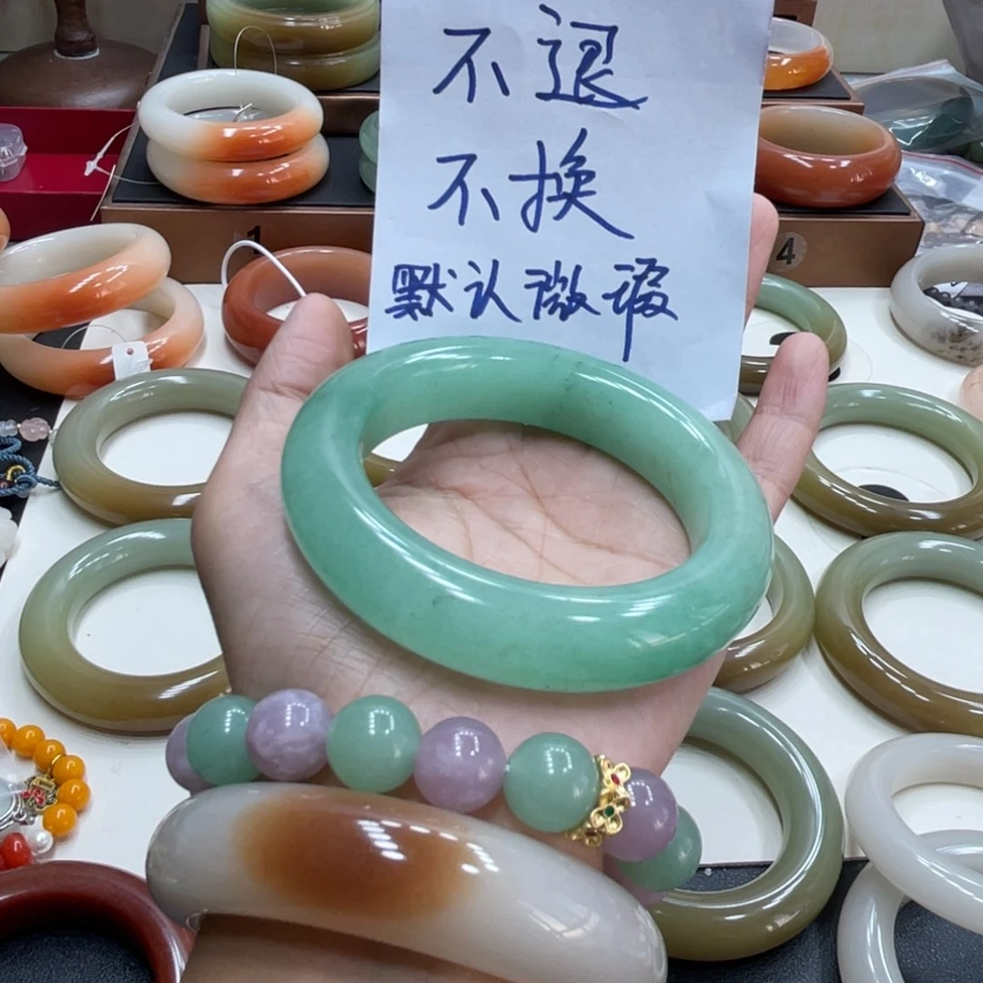 石英岩玉未镶嵌珠宝奇石54
