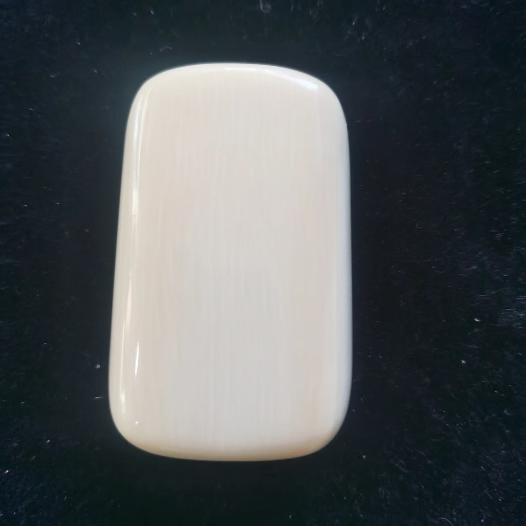 猛犸手把件约37.2克 cy35